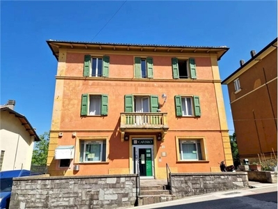 Vendita Ufficio Via Roma, 54, San Benedetto Val di Sambro