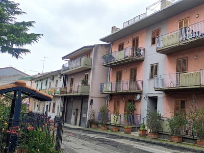Appartamento in vendita a Aci Sant'antonio Catania Lavinaio