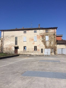 casa in vendita a Alseno