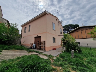 Casa indipendente in Via Madonna dei Pini - Lugnano in Teverina