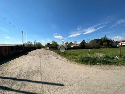 Terreno Agricolo in vendita a Desio via Cassinetta