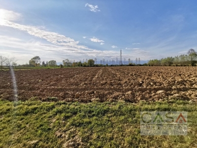 Terreno Agricolo in vendita a Fiume Veneto via a. Manzoni, 137
