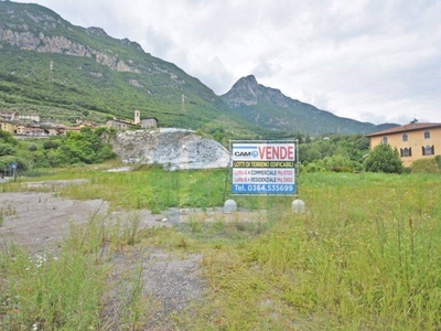 Terreno Residenziale in vendita a Costa Volpino via roma 11 24060 costa volpino