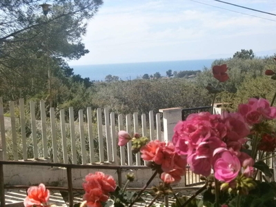 Appartamento 80 mq in villa tra Cagliari e Villasimius a 500 mt dal mare