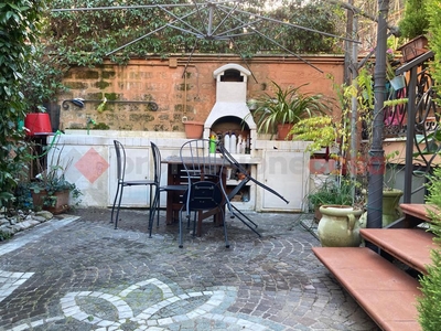 Appartamento di 75 mq in vendita - Roma