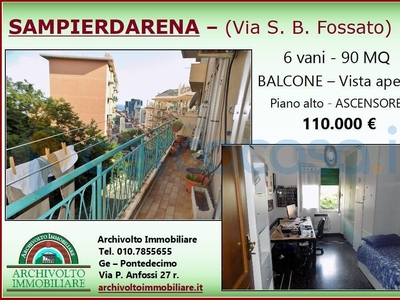 Appartamento Trilocale in ottime condizioni, in vendita in Via San Bartolomeo Del Fossato, Genova