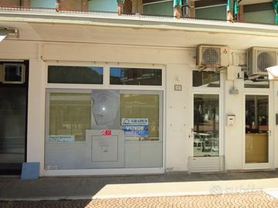 Attività commerciale Grado Centro zona pedonale