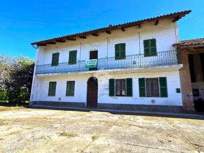 Casa indipendente in vendita