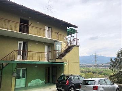 CASA SEMINDIPENDENTE A BREMBATE DI SOPRA