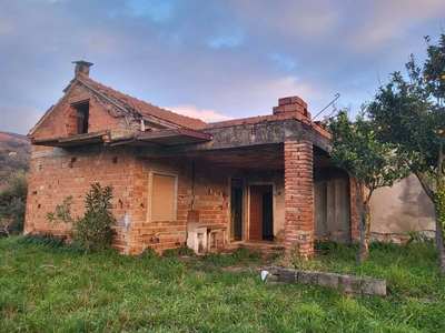 Casa singola in Contrada Gidora a Luzzi