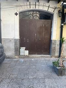 Locale commeciale Zona Cala/ Centro Palermo