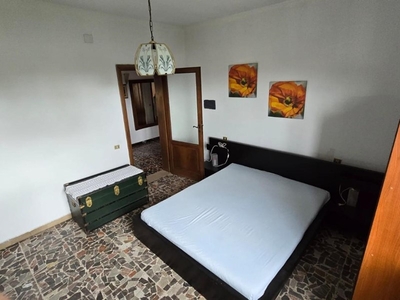 Monolocale in Affitto a Pisa, 350€, 20 m², arredato