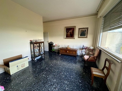 Quadrilocale in Vendita a Siena, 275'000€, 70 m², arredato
