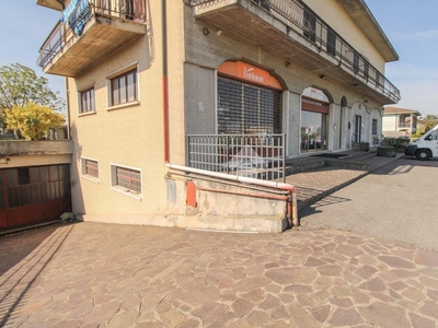 Ufficio in vendita a Castrezzato