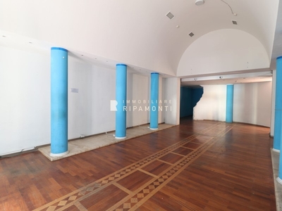 Ufficio in Vendita a Lecco, 125'000€, 85 m²