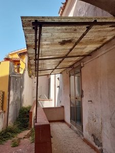 Casa semi indipendente in Via Degli Etruschi 71 in zona Matierno a Salerno