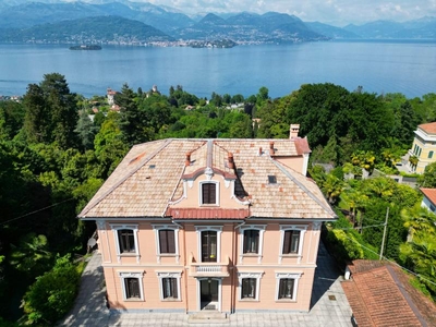 Villa unifamiliare in vendita in VIA PER BRISINO, Stresa