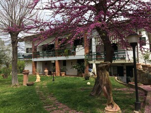 Appartamento 'Casa Grancia' con terrazza privata, giardino in comune e Wi-Fi