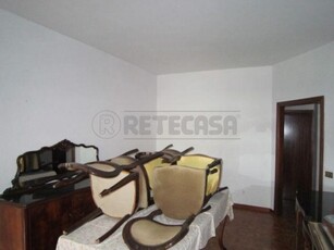 Appartamento in Vendita a Siena, zona San Miniato, 315'000€, 125 m²
