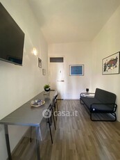 Appartamento in Vendita in Via alessandro il magnanimo 9 a Palermo