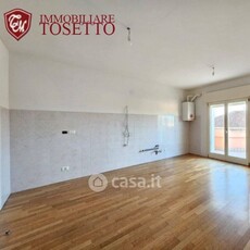 Appartamento in Vendita in Via Alessandro Rossi a Vicenza
