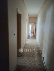 Appartamento in Vendita in Via Conte di Torino a Catania