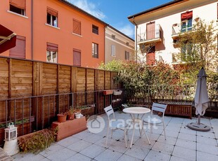 Appartamento in Vendita in Via San Felice a Bologna