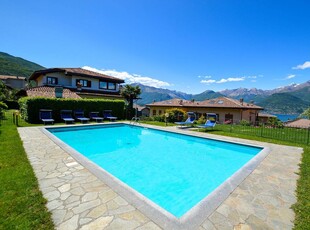 Appartamento vacanze per 6 persone con vista lago