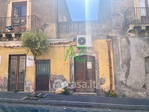 Casa Bi/Trifamiliare in Vendita in Via Giacomo Matteotti 58 a Misterbianco