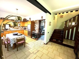 Casa Bi/Trifamiliare in Vendita in Via roma a Camponogara