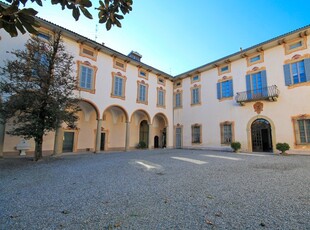 Casa indipendente con terrazzo a Cenate Sotto