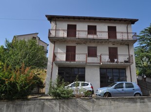 Casa indipendente in vendita a Bore