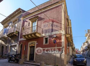 Casa indipendente in Vendita in a Motta Sant'Anastasia