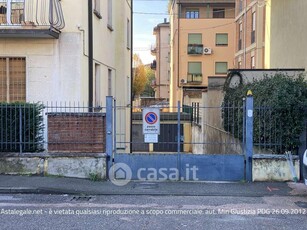 Garage/Posto auto in Vendita in Via Bolzano 38 a Verona