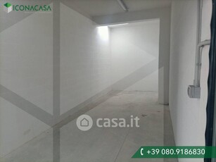 Garage/Posto auto in Vendita in Via San Lioce a Bari
