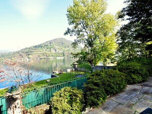 Moderna casa vacanze con terrazza in Piemonte