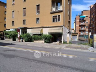 Negozio/Locale commerciale in Vendita in Via Giuseppe Dagnini a Bologna