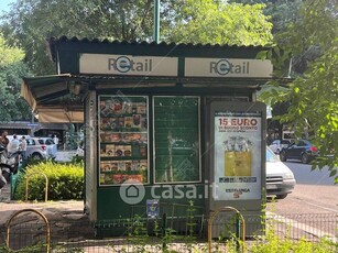 Negozio/Locale commerciale in Vendita in Via Giuseppe Ripamonti 2 a Milano