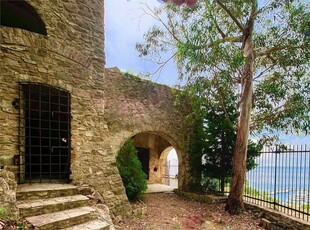 Prestigiosa villa di 885 mq in vendita, Via Giorgio Byron, 14, Alassio, Savona, Liguria