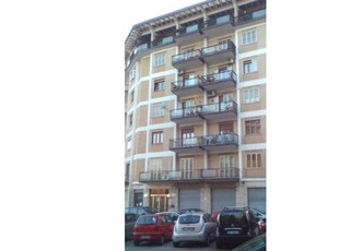 Quadrilocale in affitto a Avellino, Via dei Due Principati 38