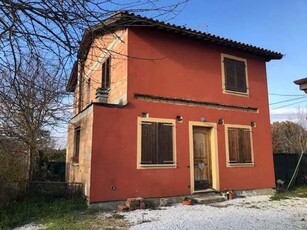 Rustico casale in Località Mazzanti 18 in zona Spianate a Altopascio