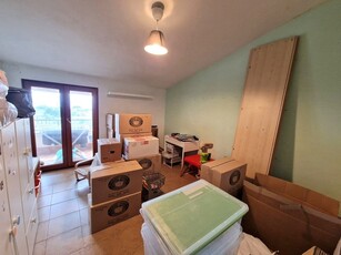 Trilocale in Affitto a Napoli, 700€, 105 m²