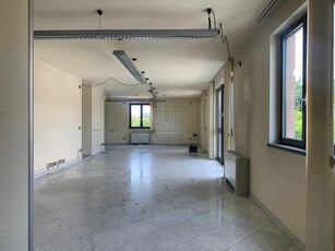 Ufficio in affitto in via carlo del prete, Lucca
