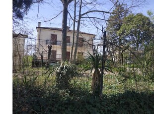 Villa in affitto a Grottaminarda