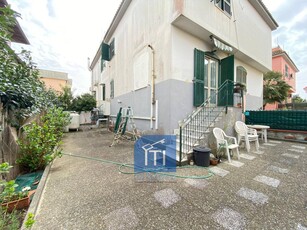 Villa in vendita a Giugliano In Campania