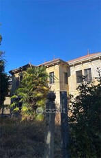 Villa in Vendita in Via Trieste a Bassano del Grappa