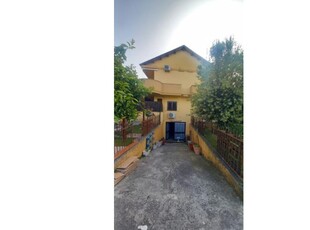 Villetta a schiera in vendita a Tortora, Via Impresa 2