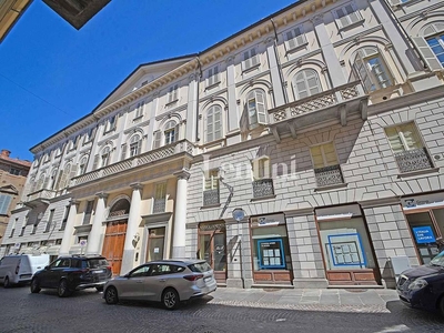 Appartamento di lusso in vendita Via Giovanni Lanza, 91, Casale Monferrato, Alessandria, Piemonte