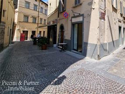 Locale commerciale - Oltre 3 vetrine a Città di Castello