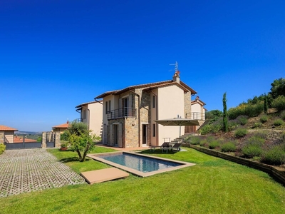 Prestigiosa villa di 408 mq in vendita San Casciano dei Bagni, Toscana